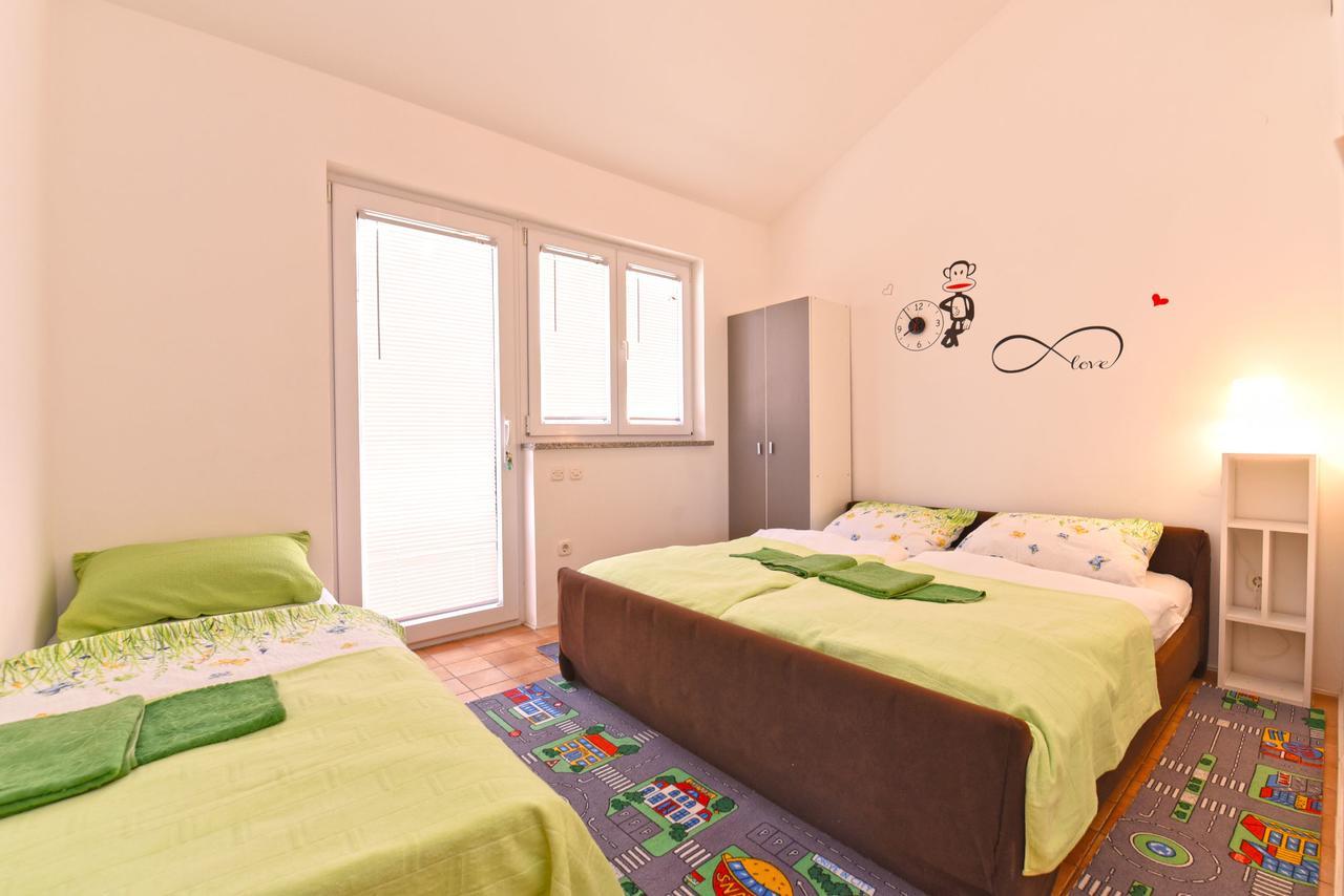 Josip 1562 Apartman Pula