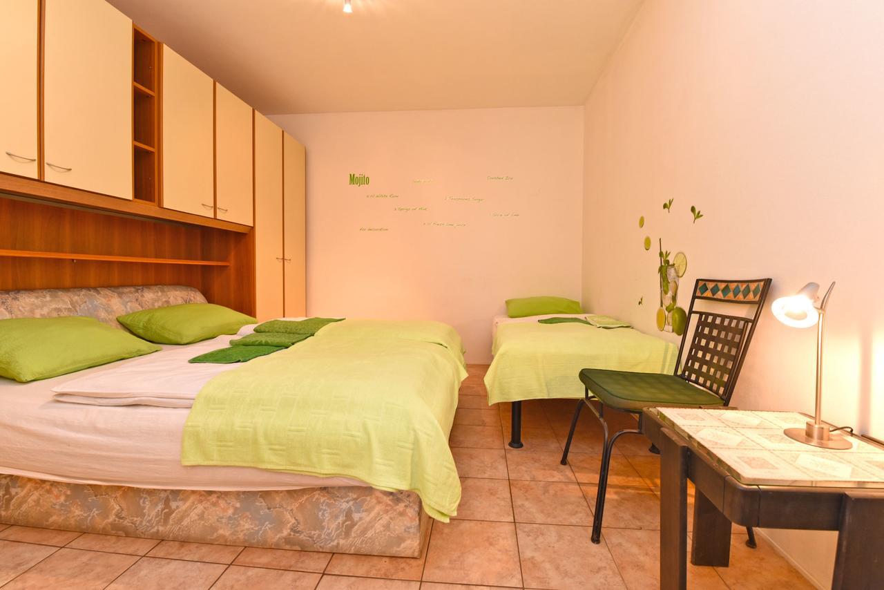 Josip 1562 Apartman *